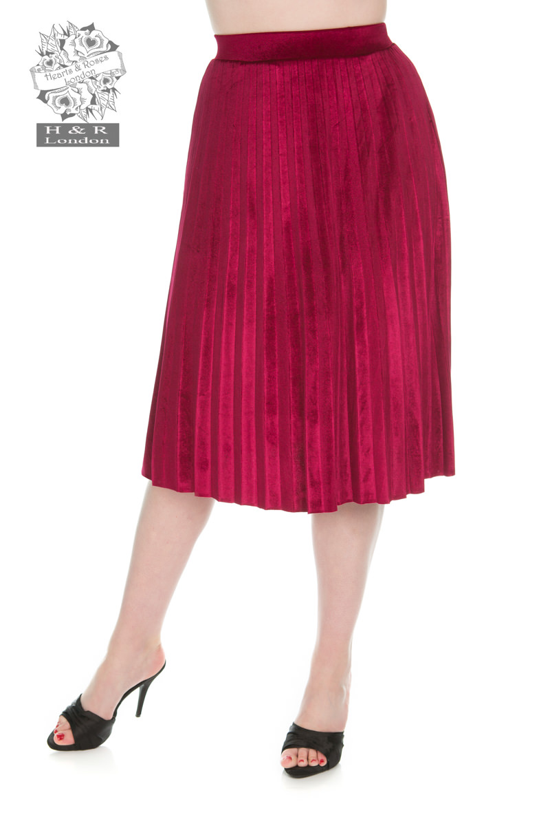 Pera Red Pleated Velvet Skirt