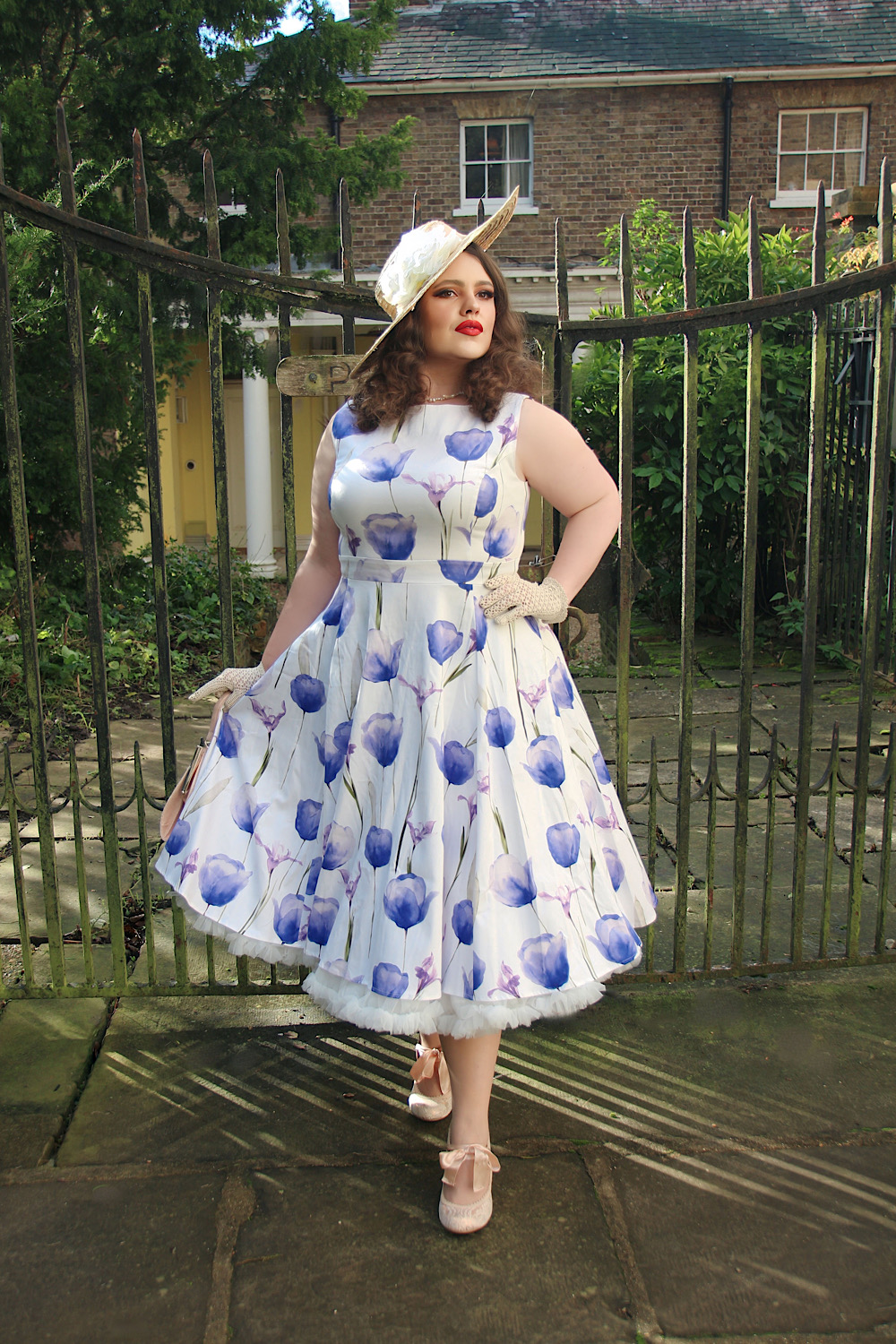 Cathy Floral Swing Dress in Extended Sizing