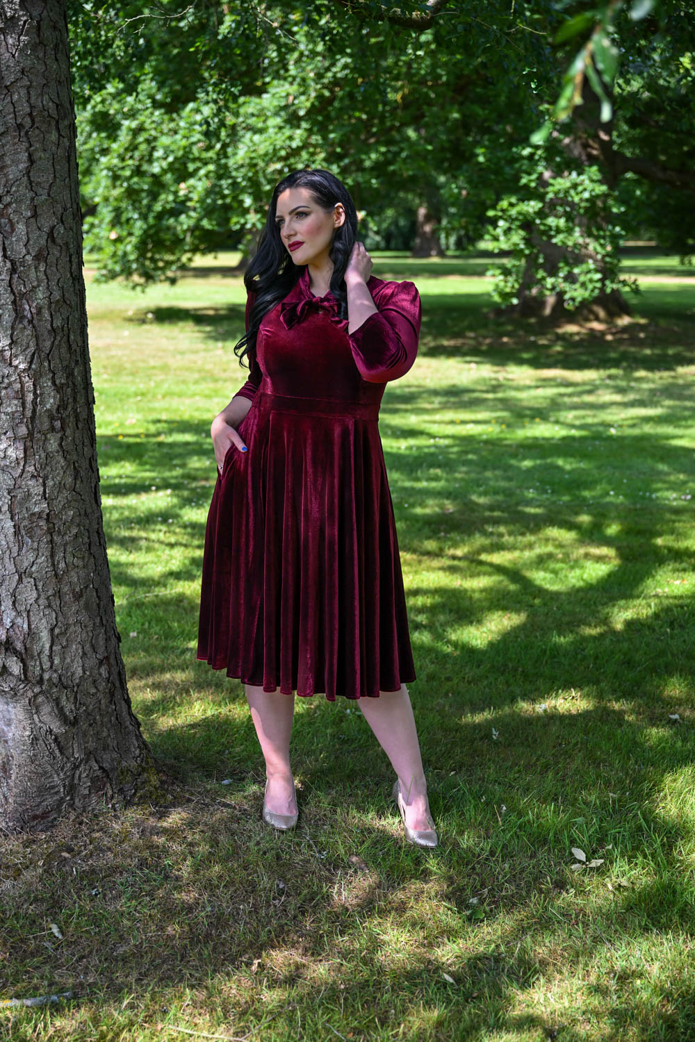 Sylvie Velvet Swing Dress in Extended Sizing in Burgundy - Hearts & Roses  London